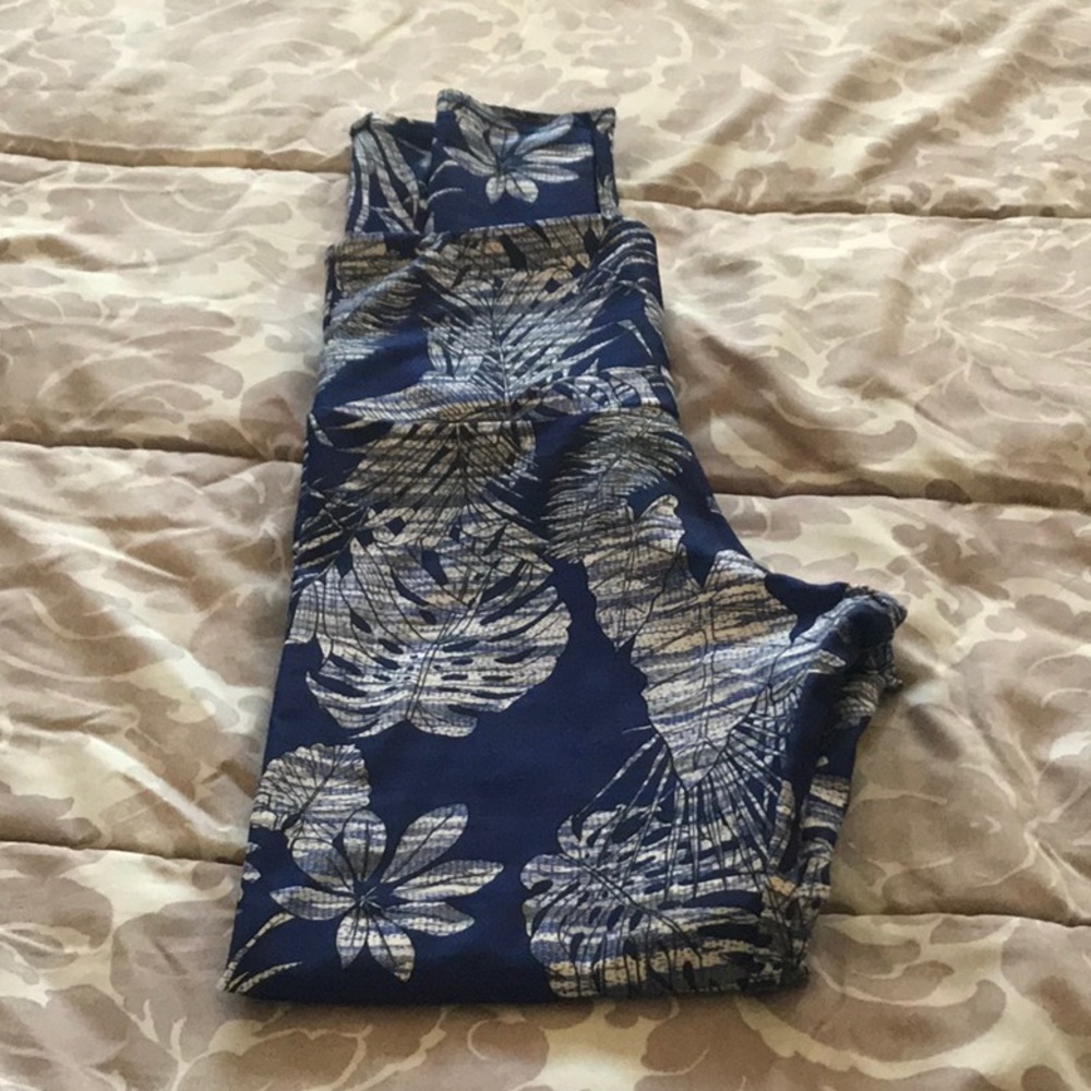 Onzie leggings, excellent condition